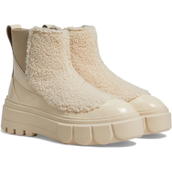 $249 Sorel - Caribou™ X Boot Chelsea lug Cozy - cream ivory shearling Size 9.5 - Picture 2 of 15